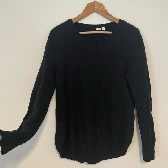 Gap Size M Crewneck Black Sweater - Picture 1 of 8